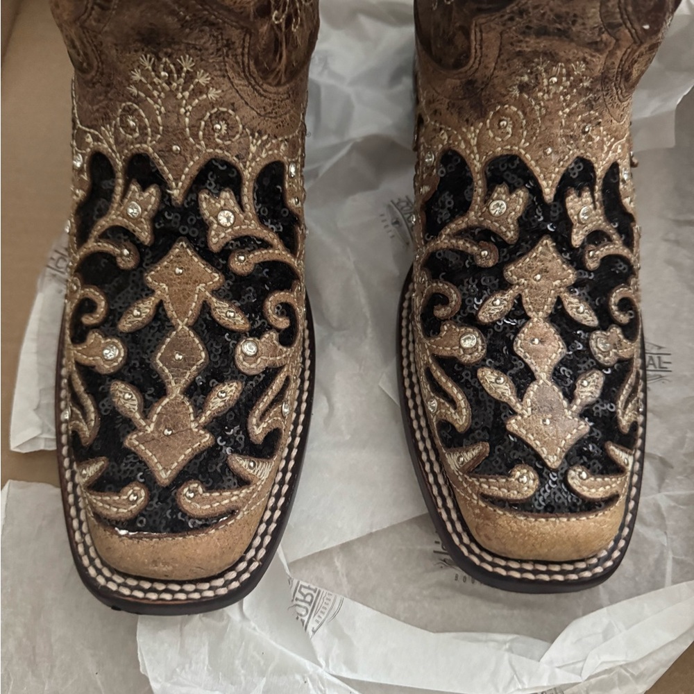 Corral Western Boots - Picture 2 of 5
